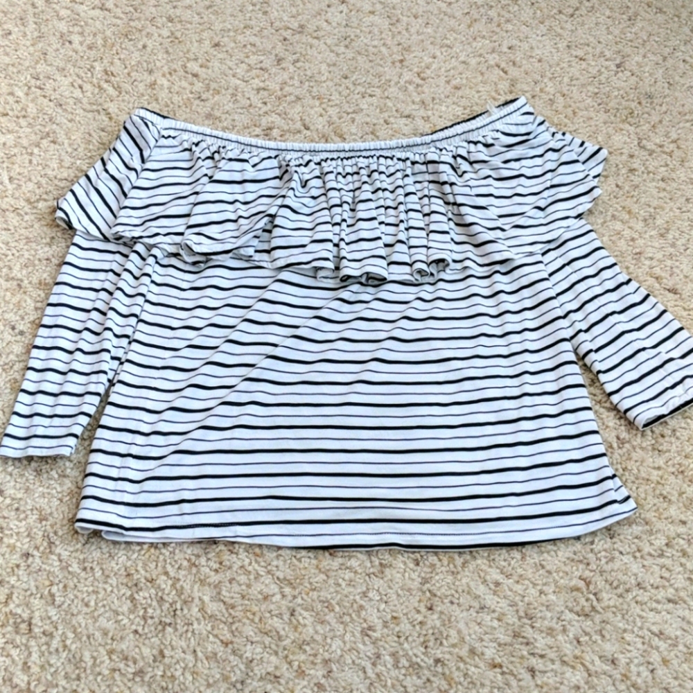 American Eagle Top